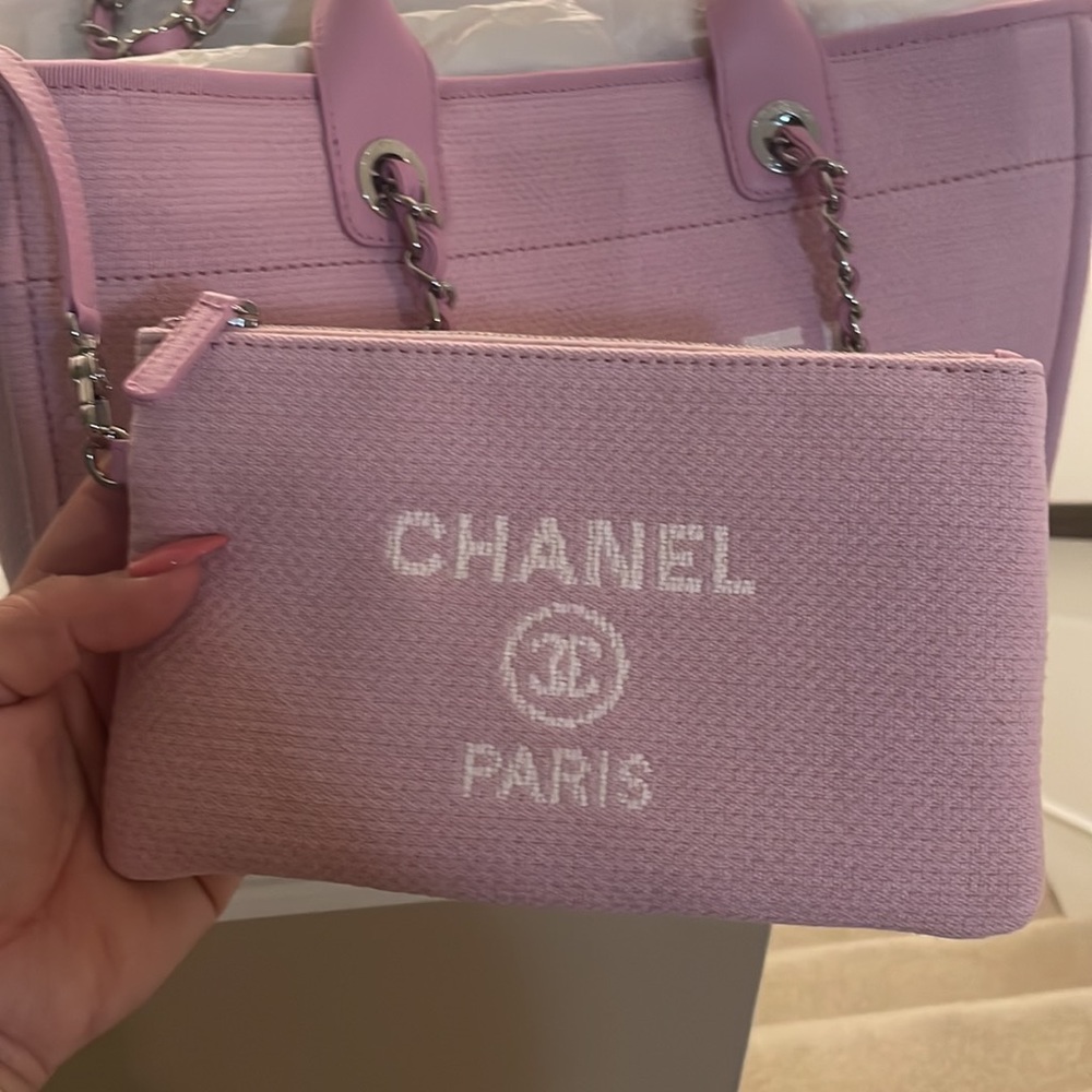 Chanel deauville tote - Picture 3 of 3